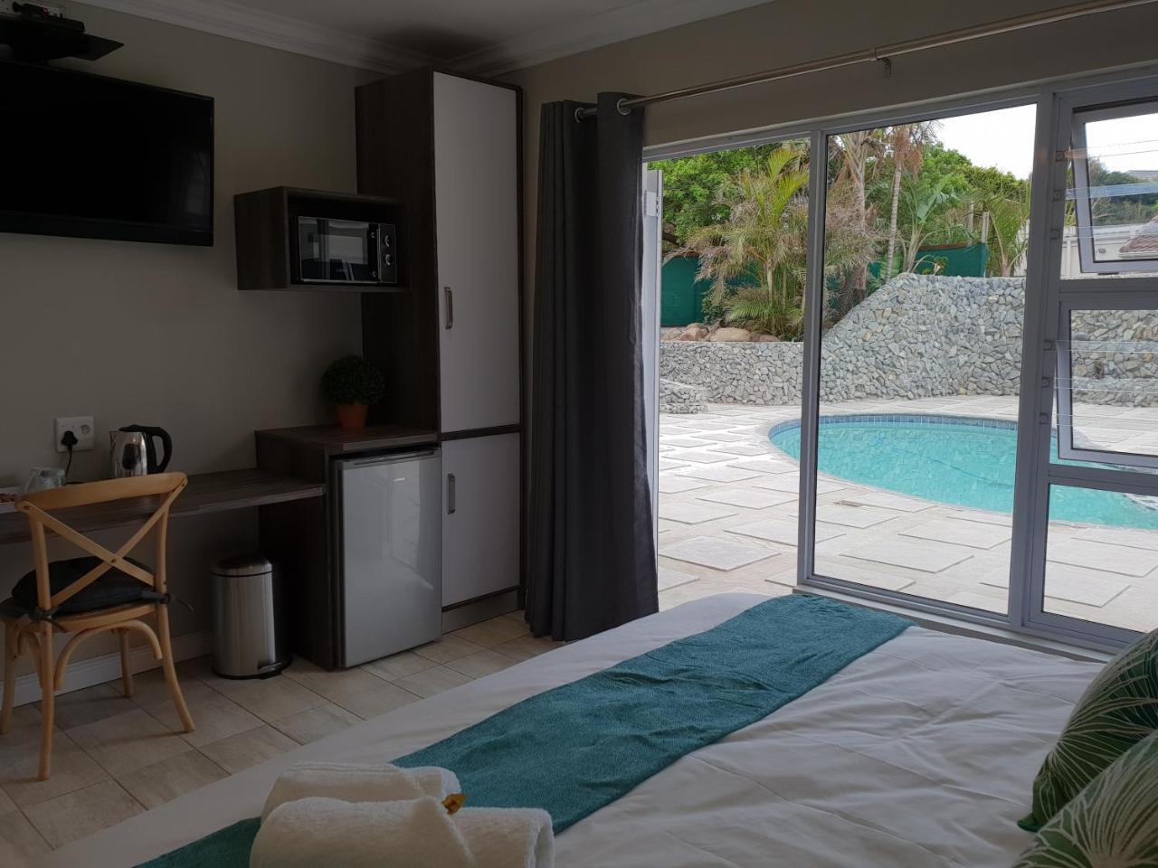 Reef View Bnb 이스트런던 외부 사진